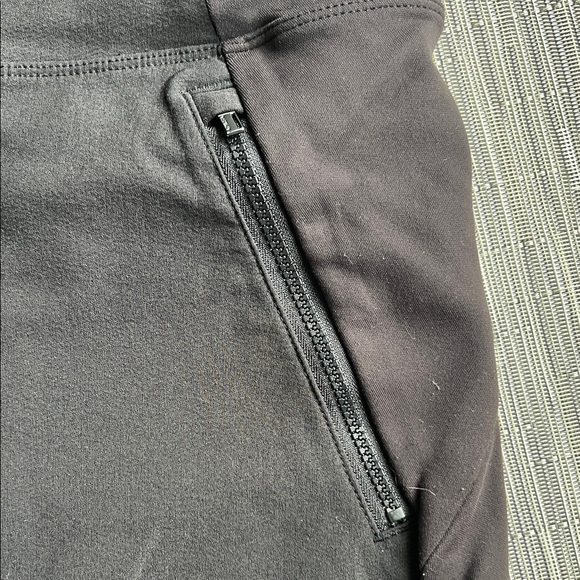 Athleta Headland Hybrid Cargo Tight Womens 6 Brown BlackTravel UPF 50 Pants - Picture 3 of 7